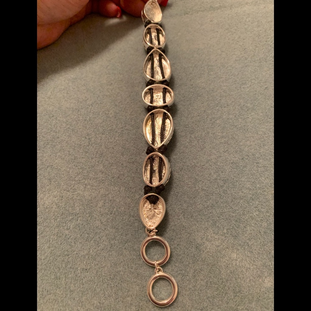 Multi-color adjustable bracelet - Picture 4 of 6